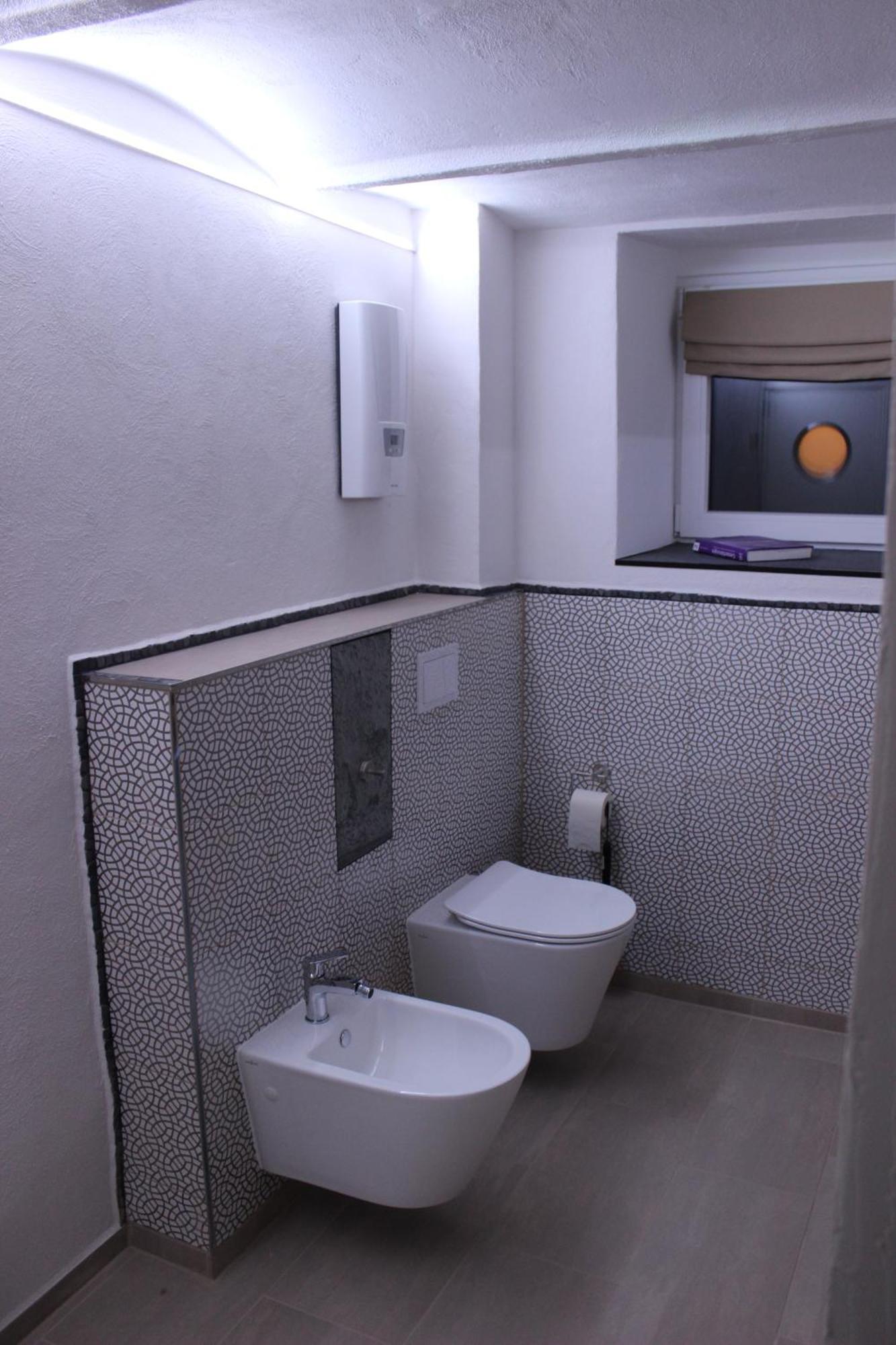 Thisa 4 Apartment *